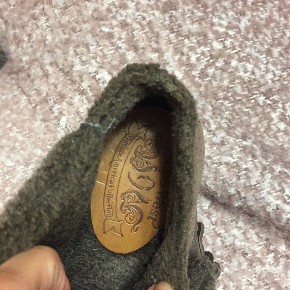 Nine West Clogs - image 3